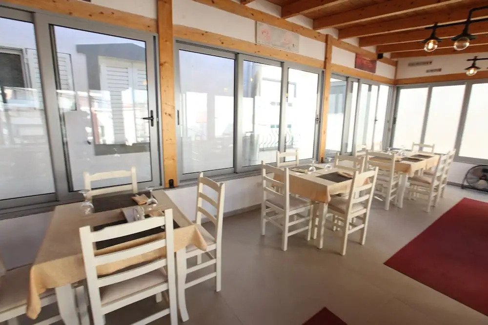 Prishtina Hotel Sarande