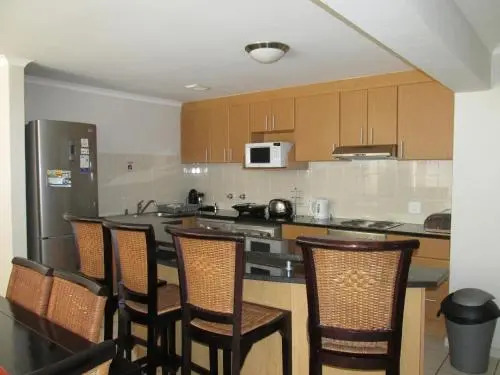 Point Village Accommodation - Santos 44