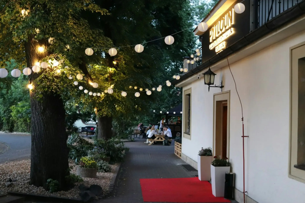 Pytloun Old Armoury Hotel Prague, Stará Zbrojnice