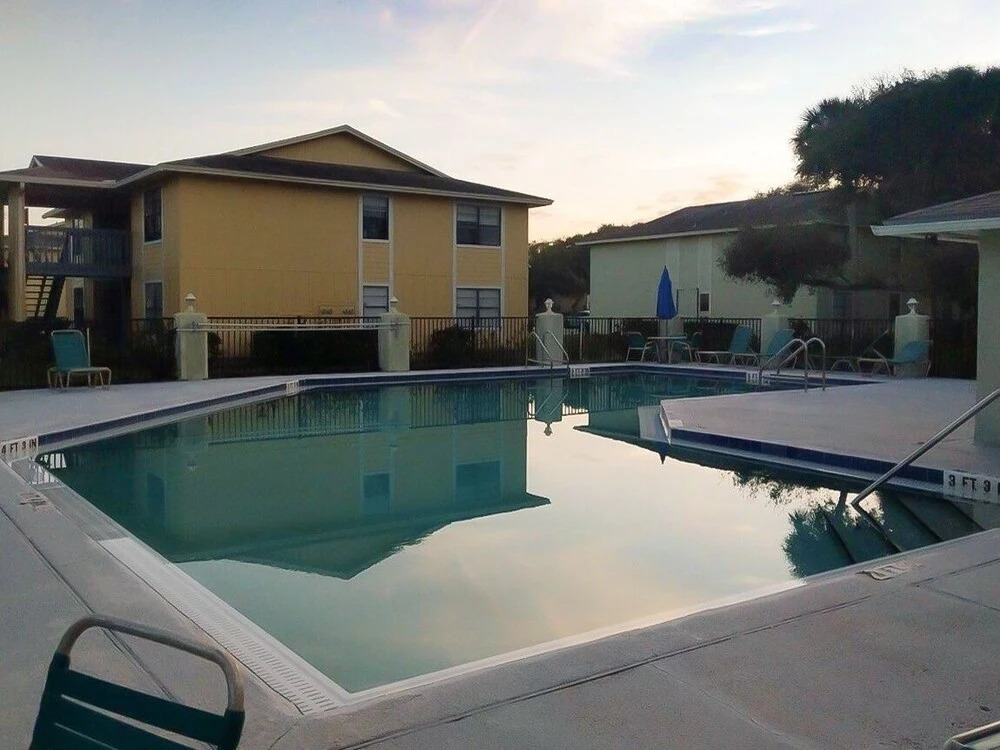 7 Saint Augustine - 2 Bedroom Condo