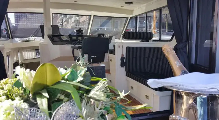 Dutch Yachthotel