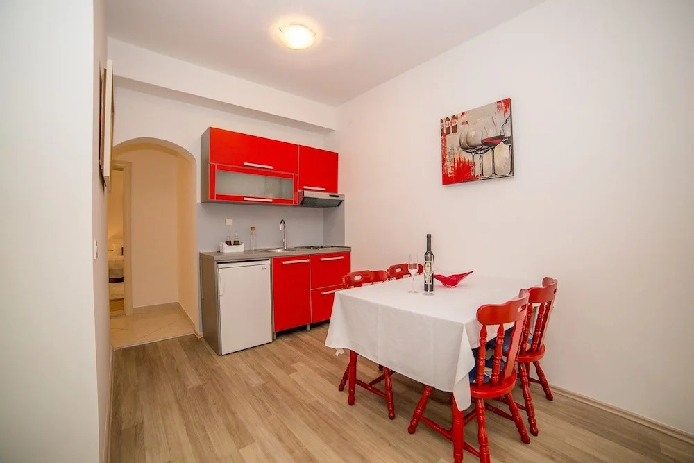 Apartments Milas