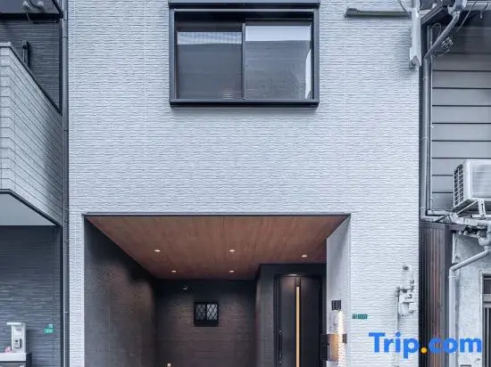 Travel time Sumiyoshitsukimitiru, 6 mins walk to station, max 8 ppl, own parking space, balcony