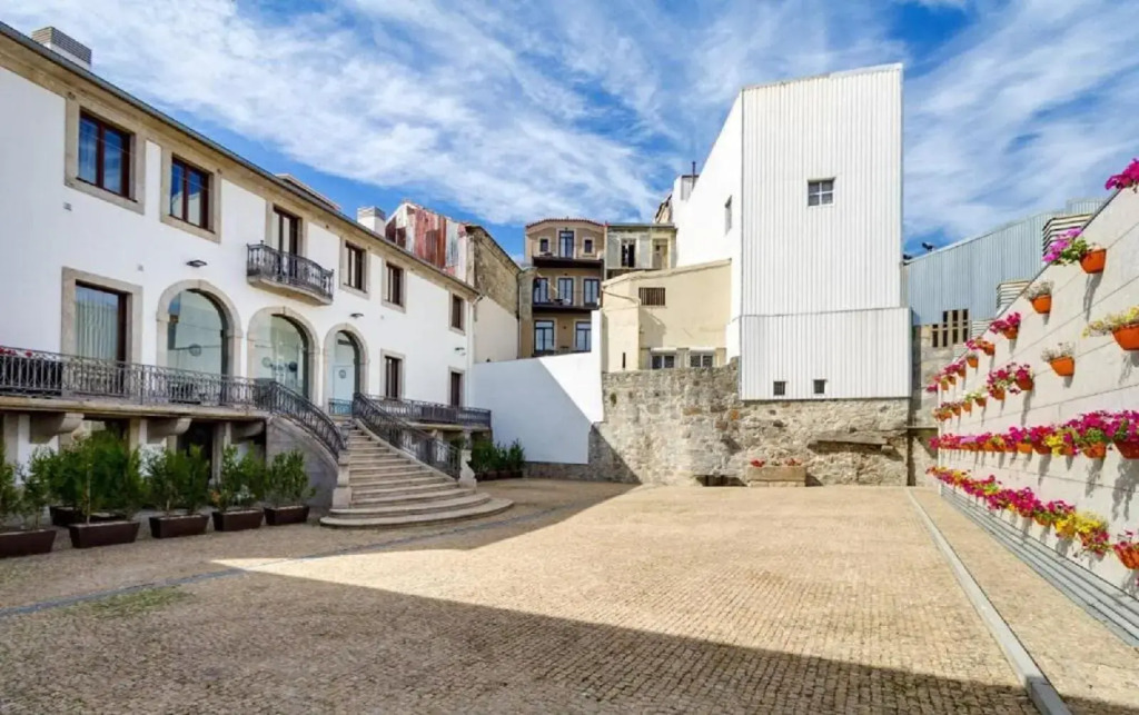 Oca Vitoria Village
