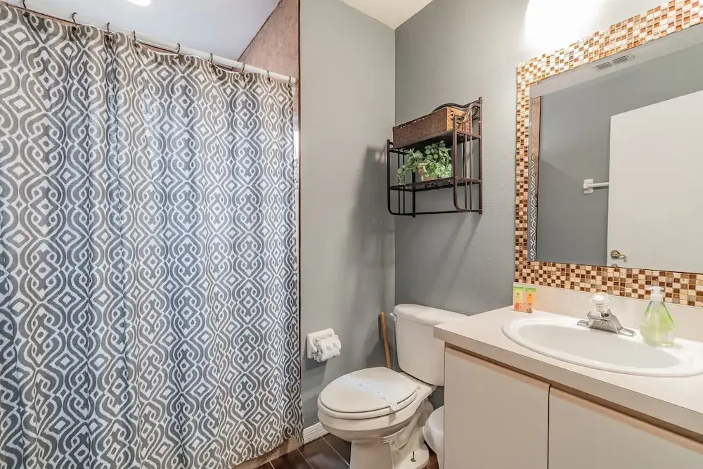 Near Theme Parks! Fabulous 3 BR Home, Star Wars Children's BR, Pool!