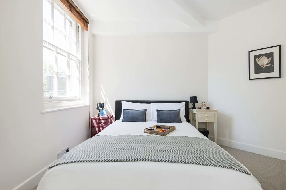 The Wonderful Chelsea Manor Street Apartment - CHK