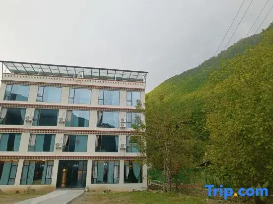 Yangqin • Zhuokang Vacation Apartment
