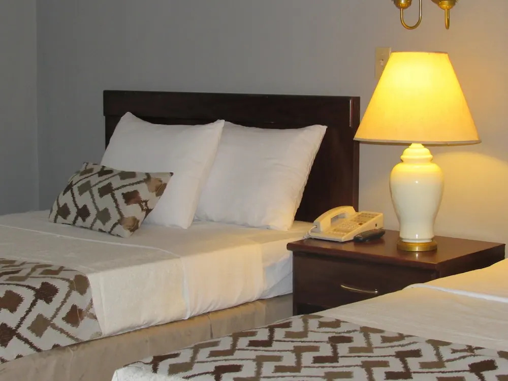 Hotel Ambassador