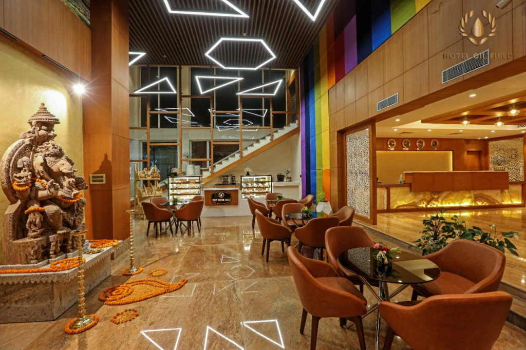 Hotel Oil Field