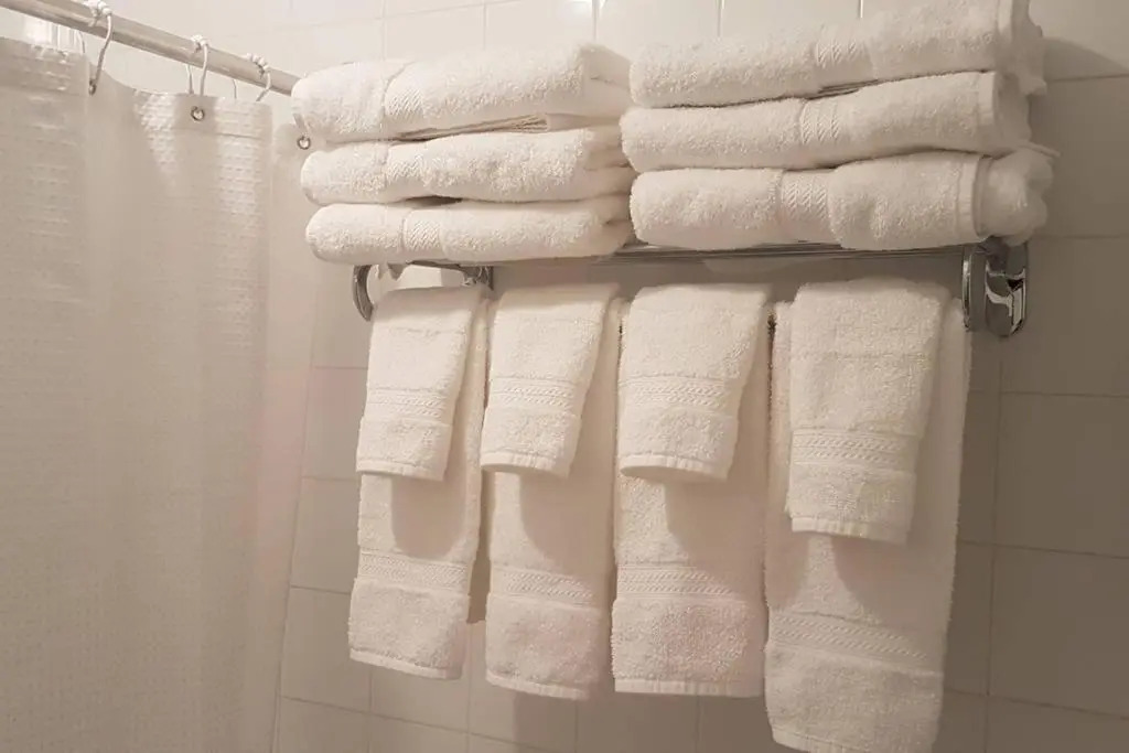 2-Bedroom Apartment Sweet #1 by Amazing Property Rentals