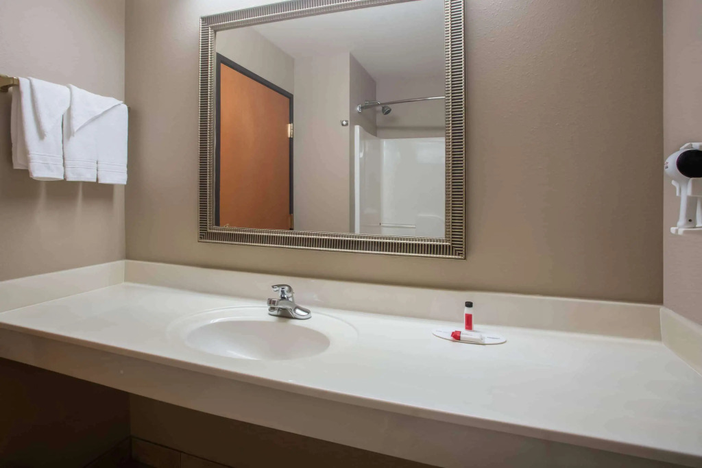 Super 8 by Wyndham Union
