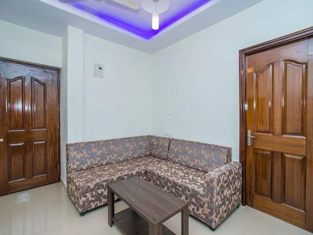 Ne Westend Suites By OYO Rooms