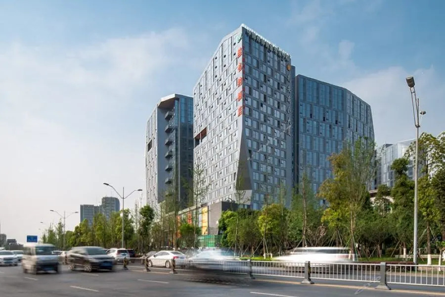 Vienna Hotel Chengdu Jewelry Center Jinzhou Road Subway Station