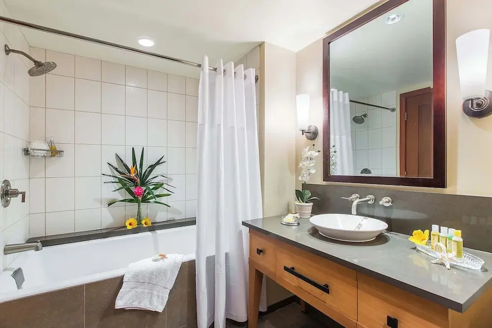 Hale Leilani Ko Olina Beachfront w/ Views!
