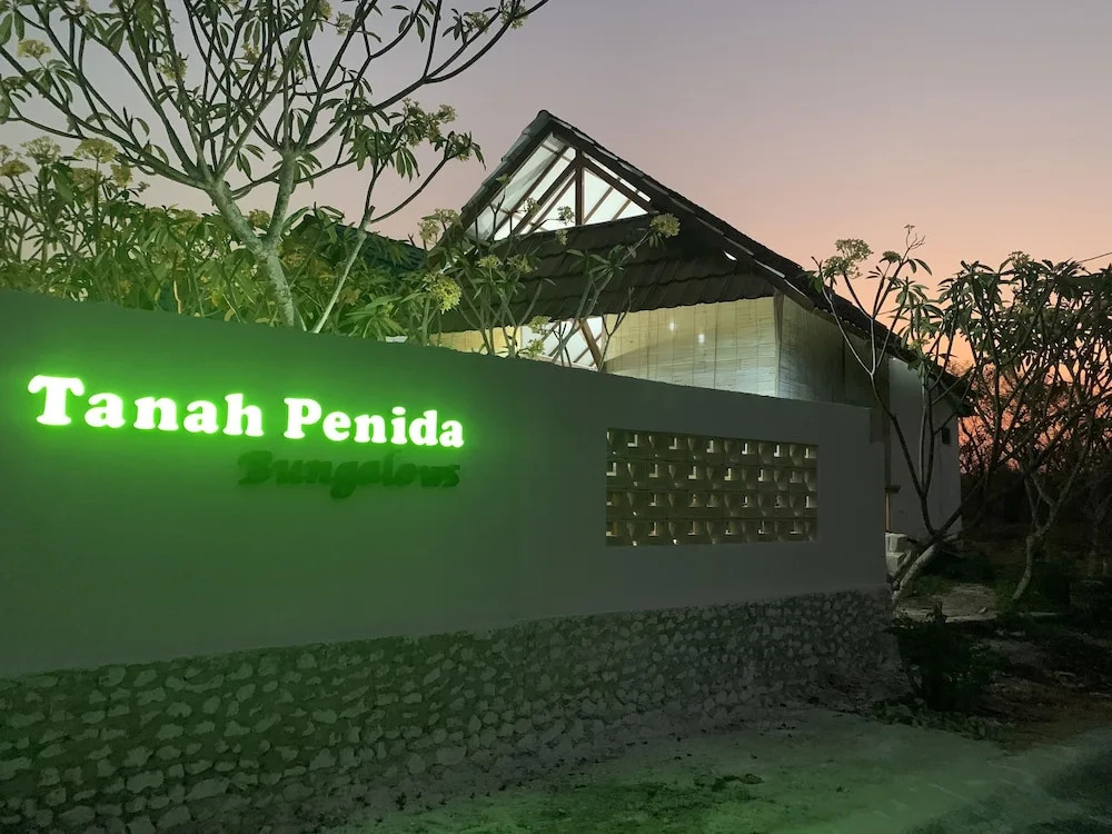 Tanah Penida Bungalows