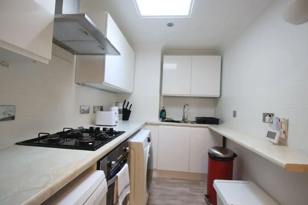 2 Bedroom Flat in Beautiful Clifton