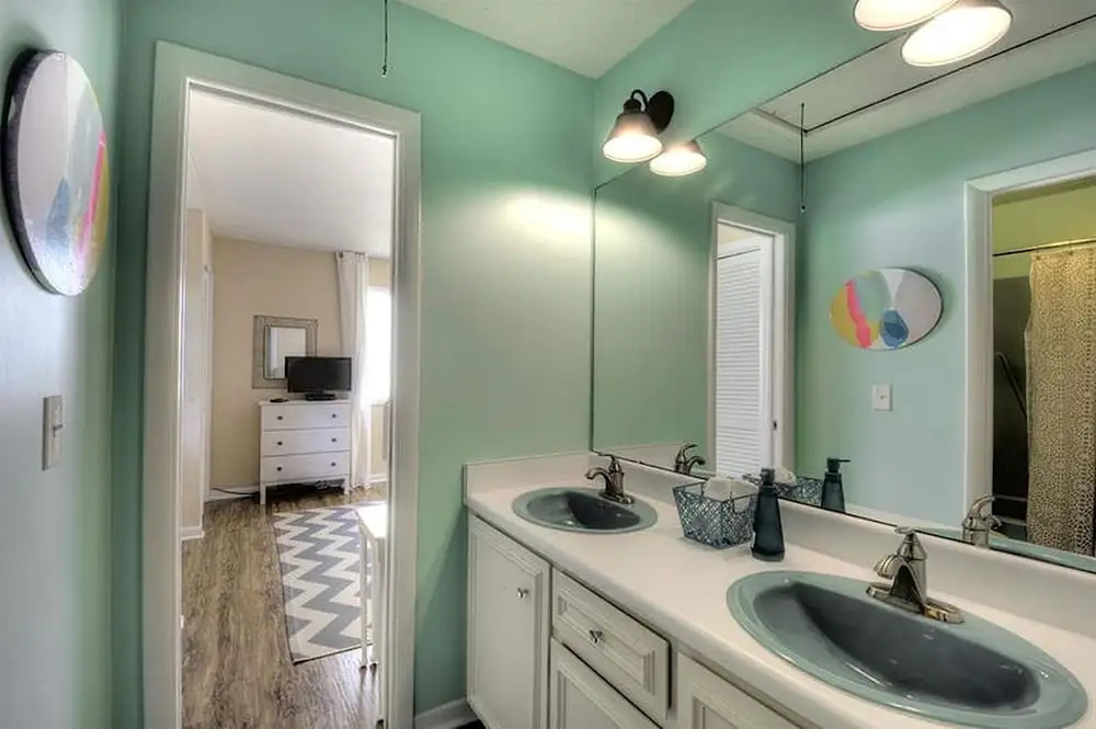 2108 Bruce Drive by Hodnett Cooper