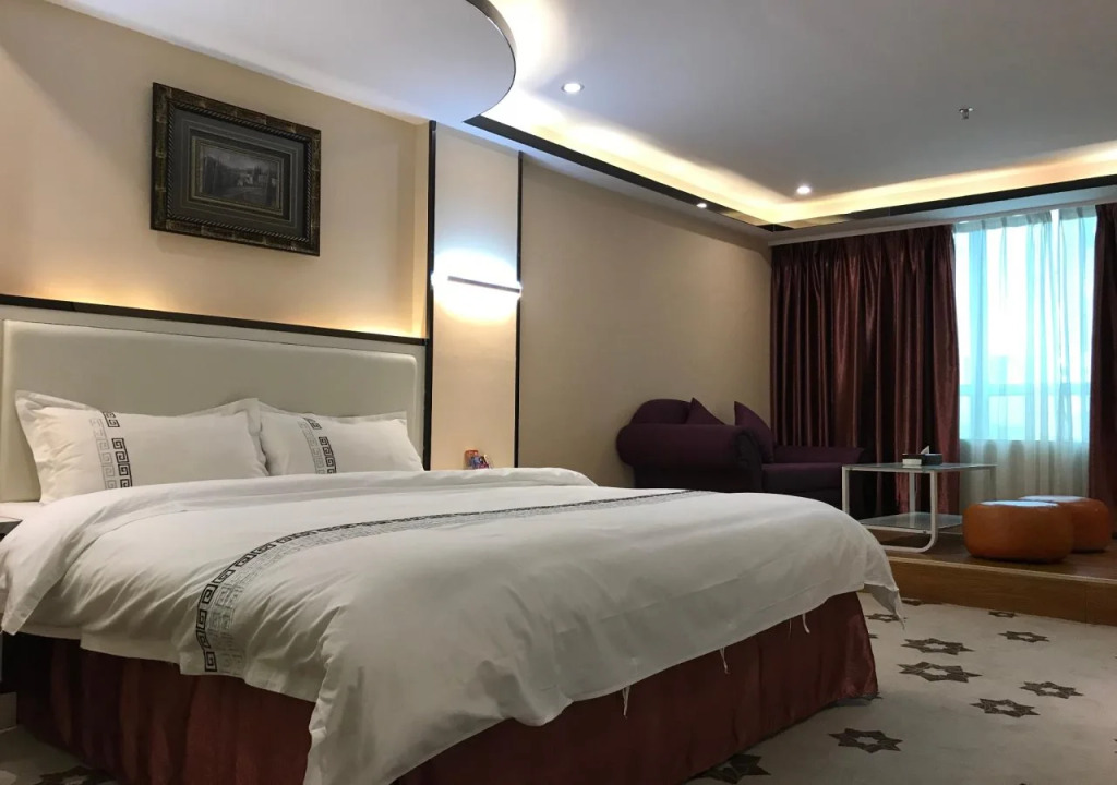 Jinju Boutique Apartment (Zhuhai Gongbei Port Lianhua Road)