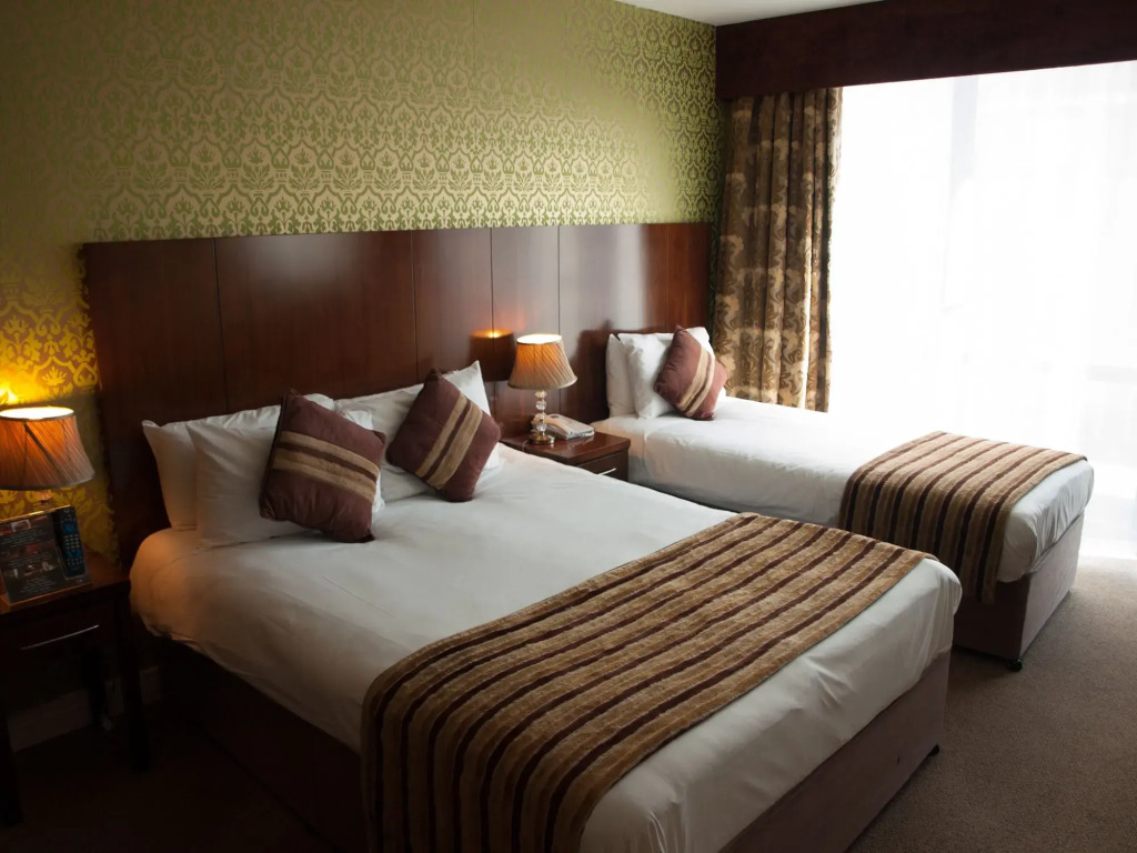 George Limerick Hotel