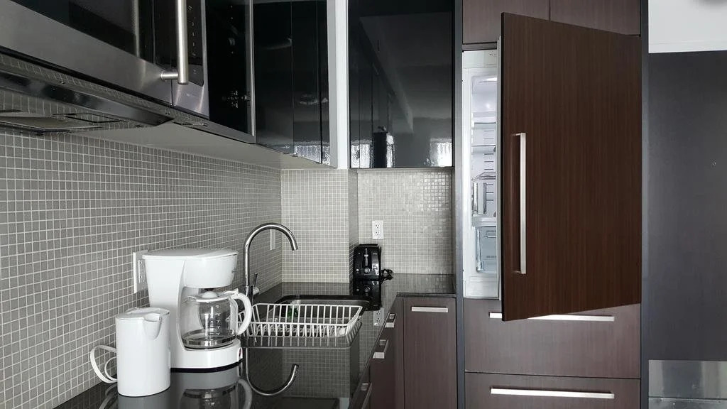 Kashaneh at North York Center