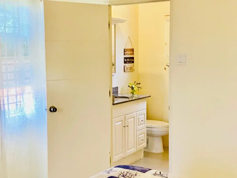 Jhadano Villa 3BR Pool Shuttle 3 Mins to Beach