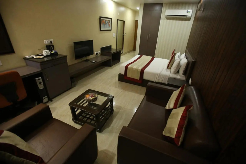 Goldstone Comfort