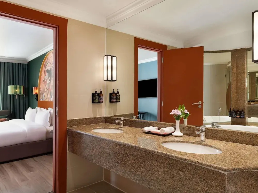 Отель Pullman Nairobi Upper Hill