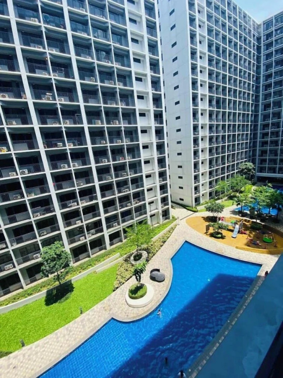 Shore 2 Tower 2 Unit 706