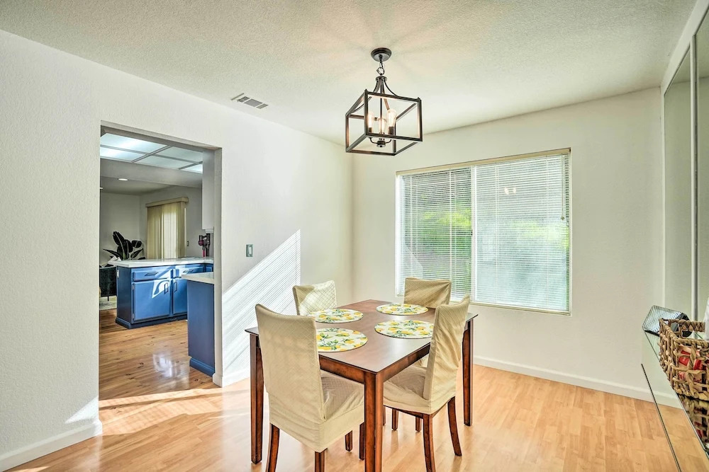 Bay Area Home Rental Near Six Flags and Napa Valley!