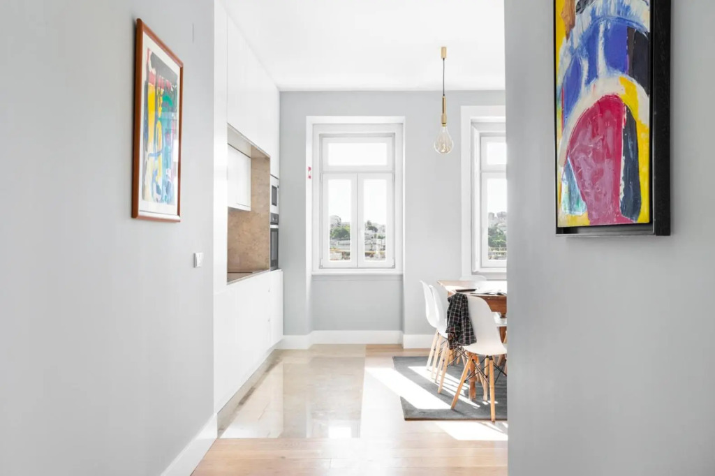 JOIVY Marvelous 3-bed home w/astonishing view&terrace, nearby St George Castle
