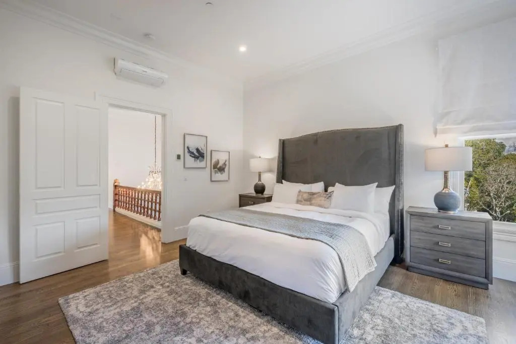 The George - Luxury Boutique Inn