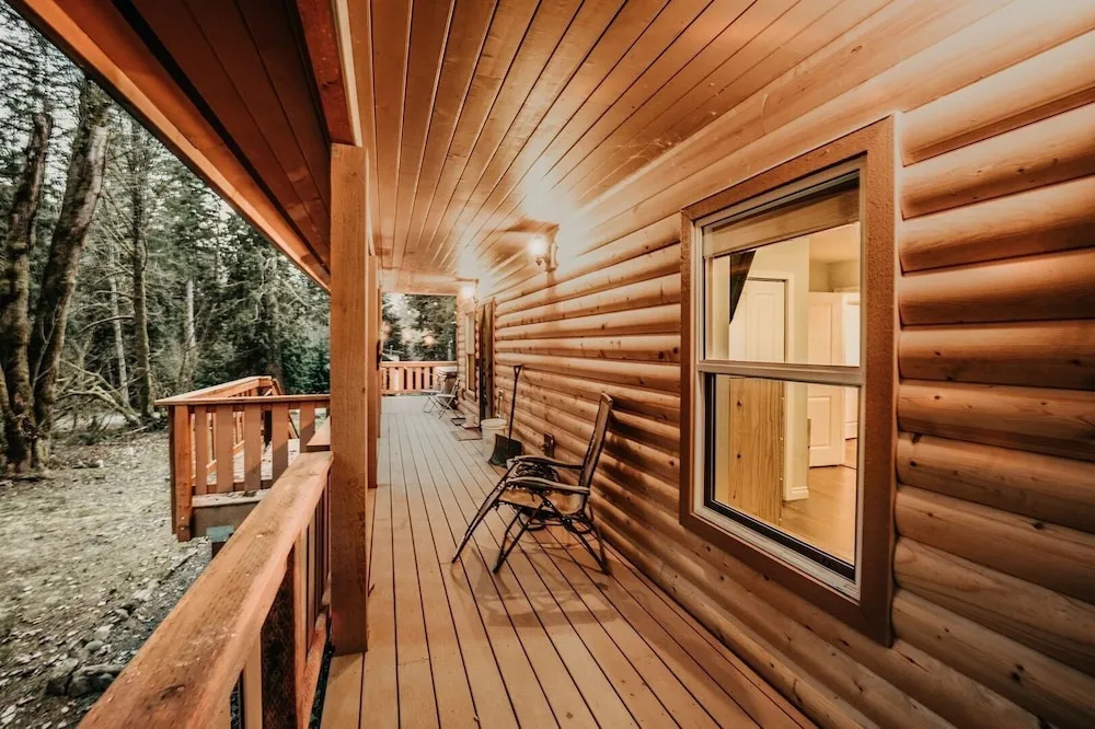 02gs - Hot Tub - Wifi - D/w - W/d - Sleeps 8 2 Bedroom Home by RedAwning