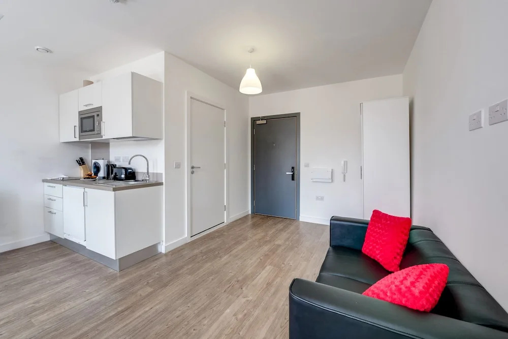 Stylish And Sleek Studio In Liverpool