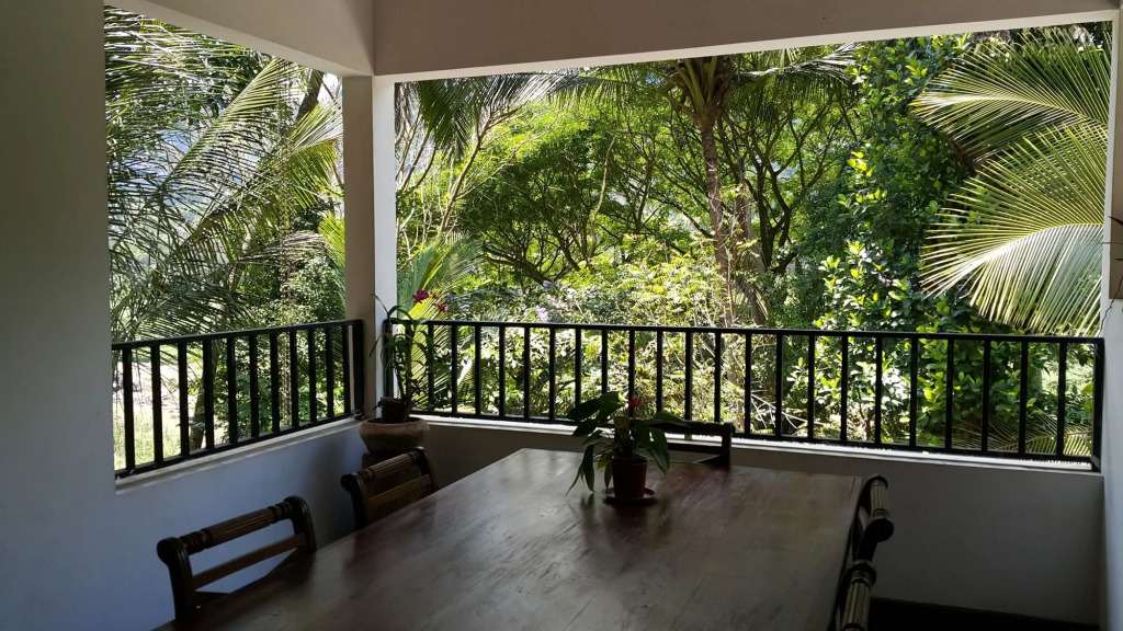 Riverside Homestay Apartments