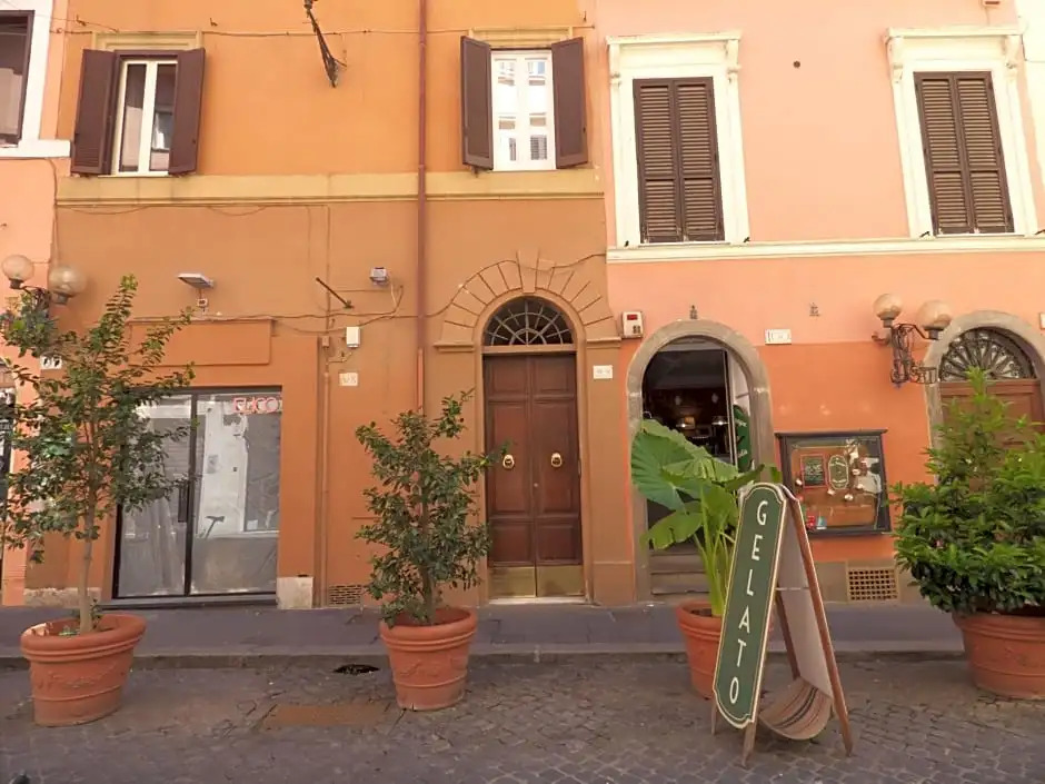 Vite 99 - Piazza di Spagna