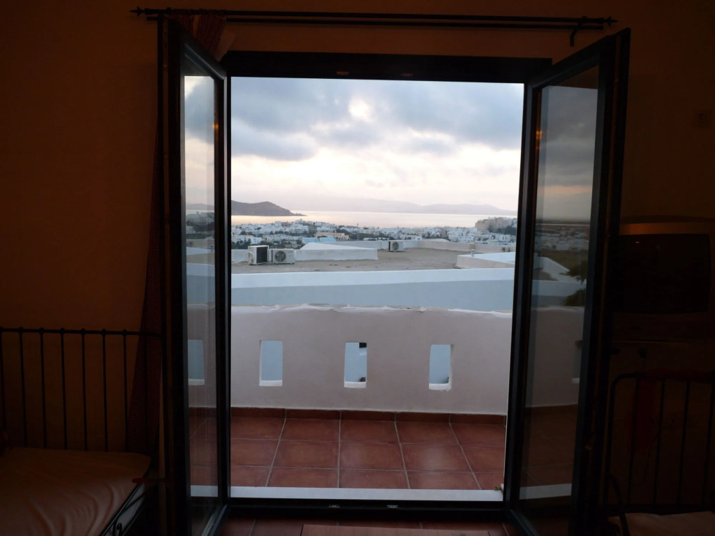 Paradisia Suites