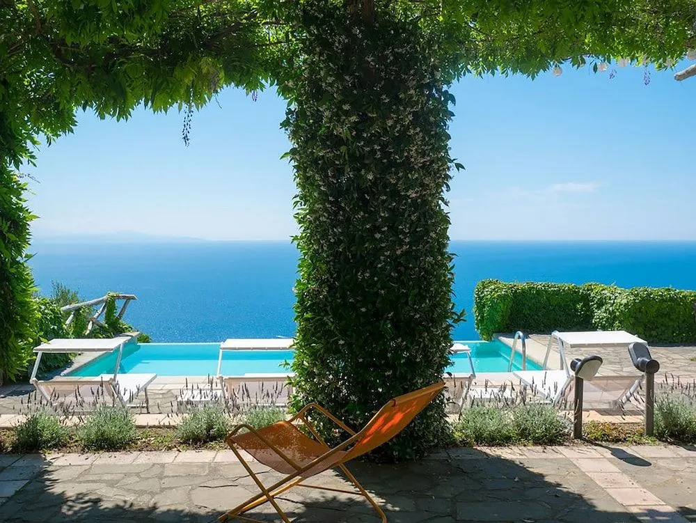 AMORE RENTALS - Villa Raffaella