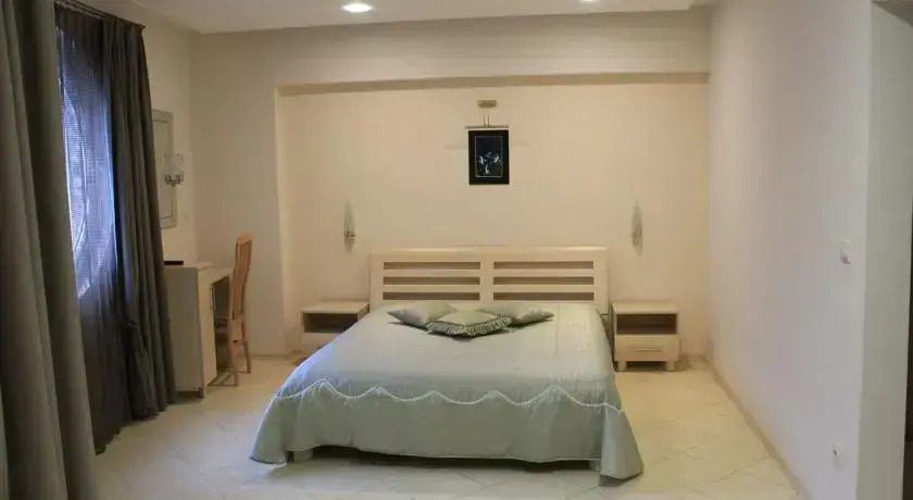 Stela Guest House