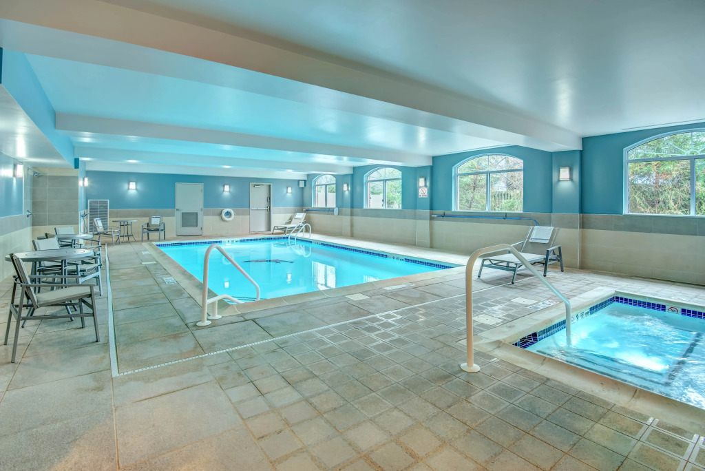Holiday Inn Express Woodbridge by IHG