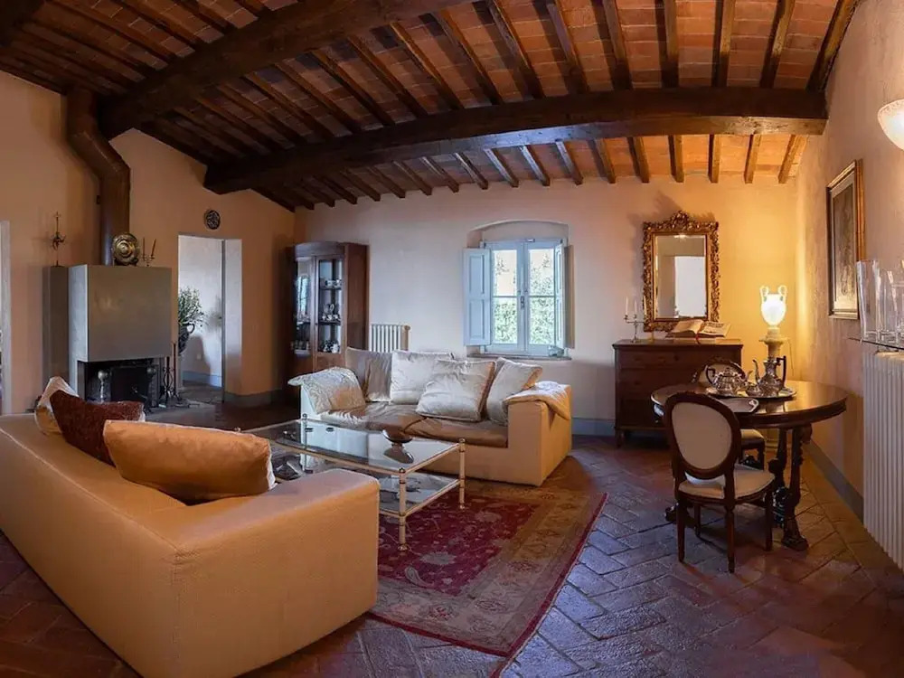 Villa in Montelupo With Private Pool