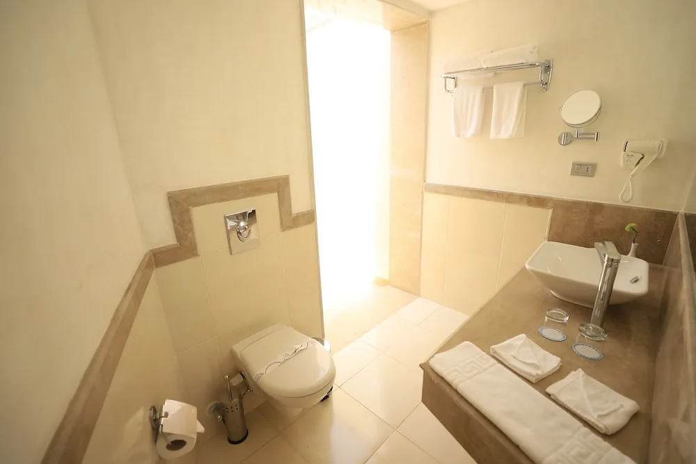 Shams Lodge Water Sport Resort