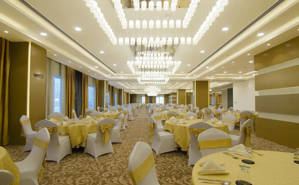 Al Murooj Grand Hotel