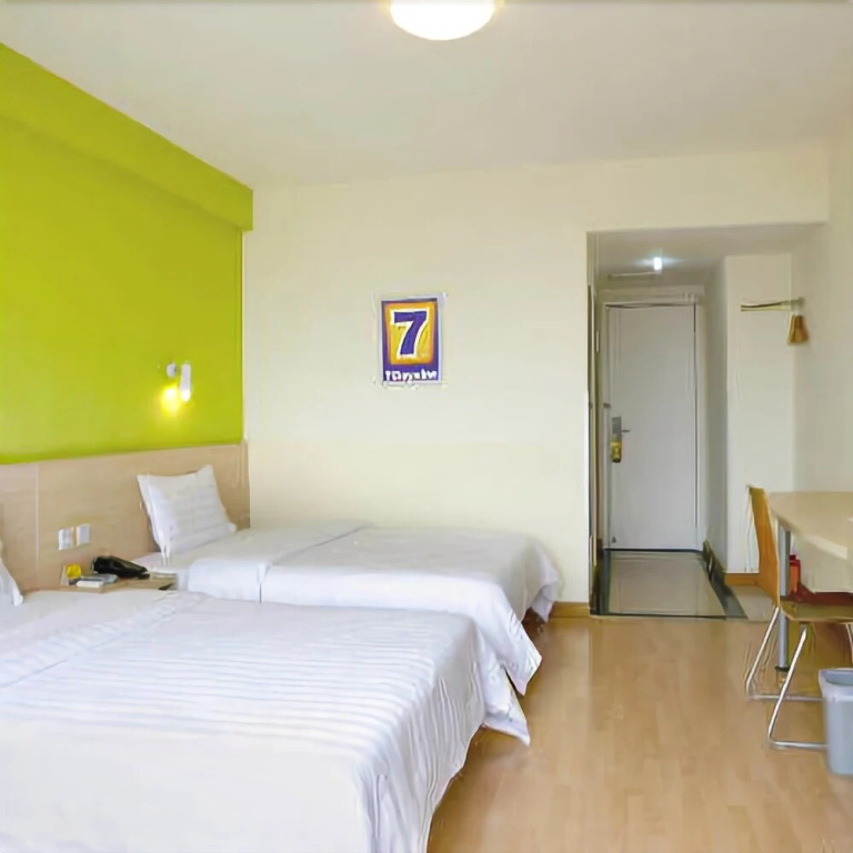 7Days Inn Ge'ermu Kunlun Road Branch