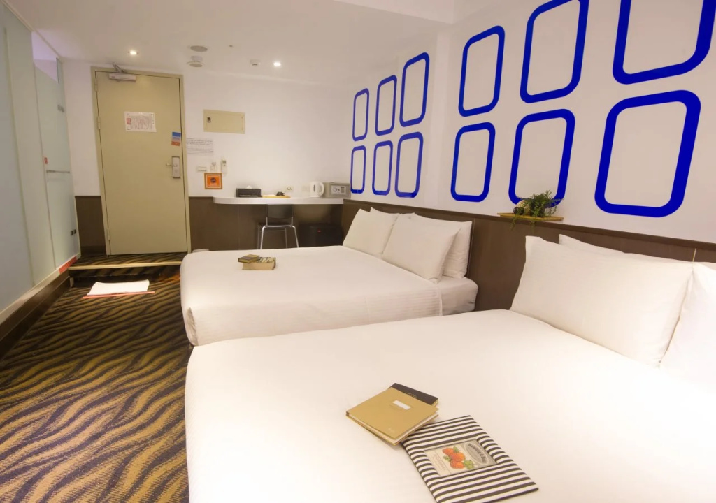 Ximen Holiday Fun Hotel