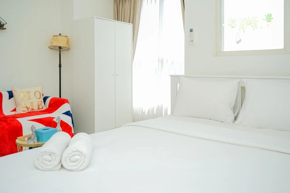 London Style Studio Cozy Silktown Apartment near Ikea in Alam Sutera By Travelio