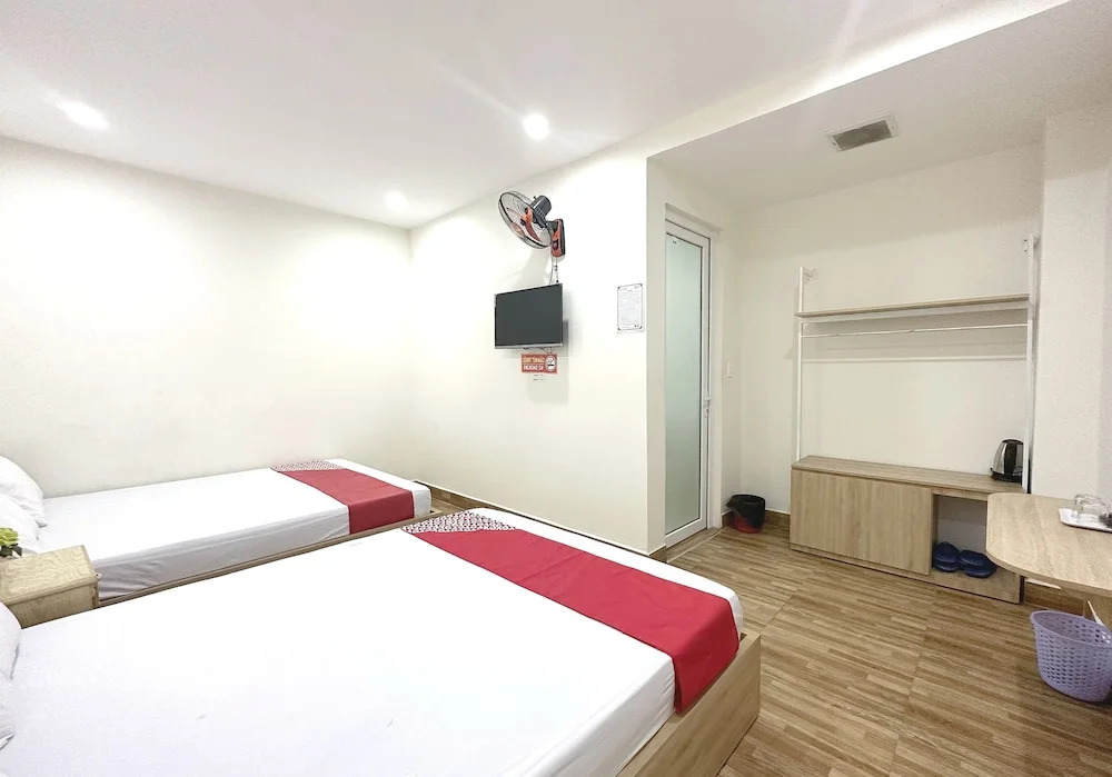 OYO 1195 Vu Thanh Hotel