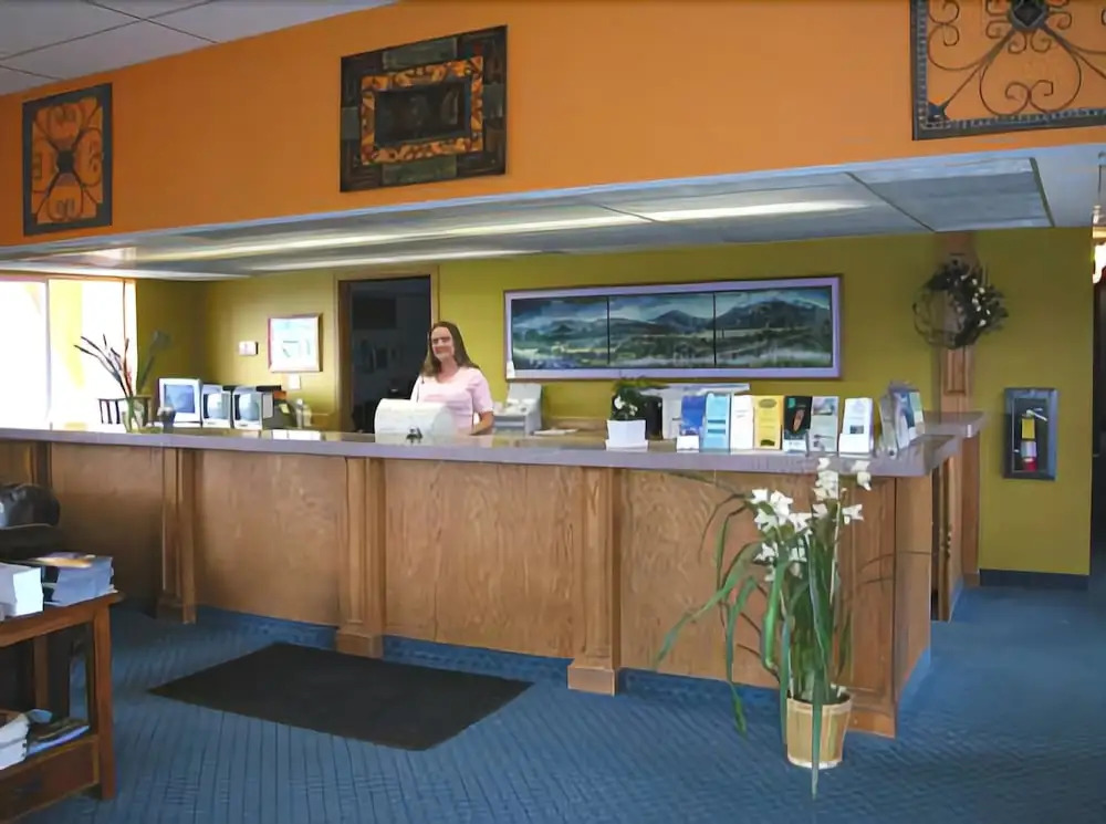 Pagosa Springs Inn & Suites