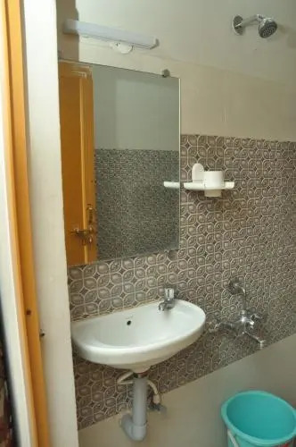 Laven Hotels