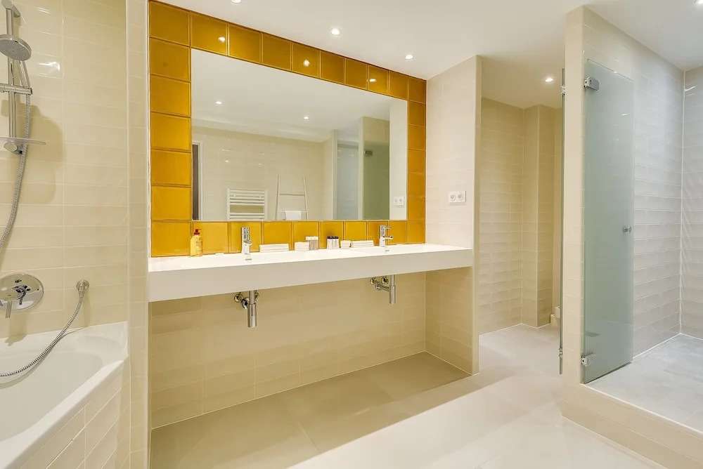 Le Vaugirard - 3 Bedrooms Apartment