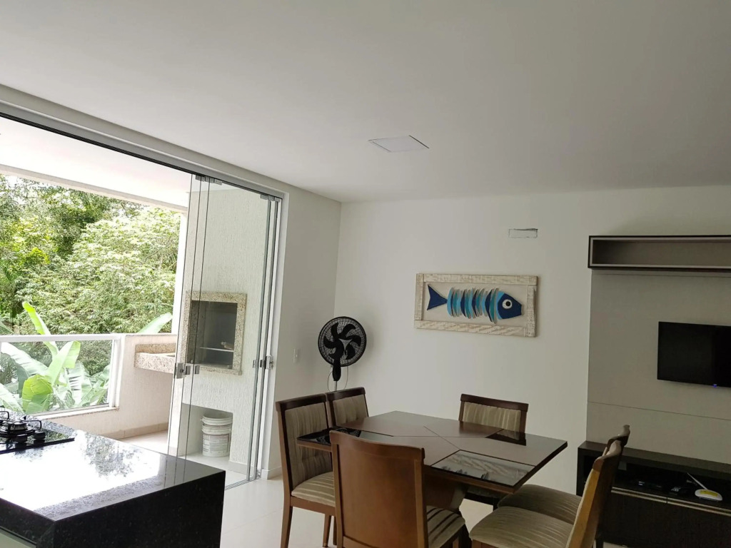 Apartamento 200m da praia